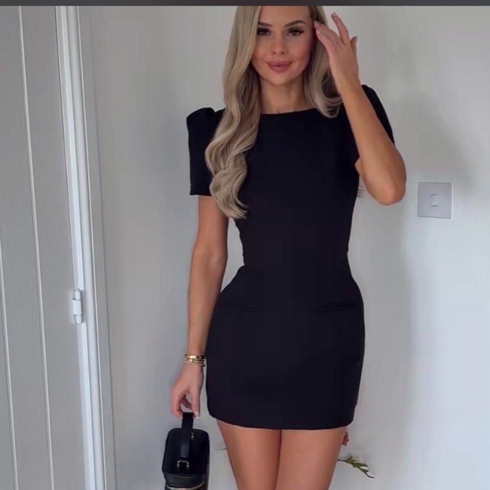 ZARA PLEATED POCKET SHORT DRESS